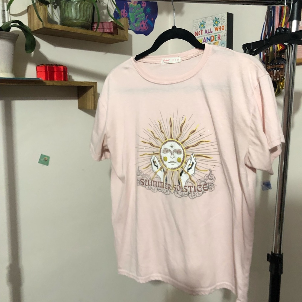 Oversized pink tee